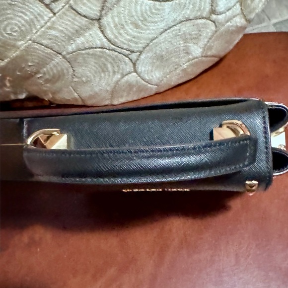 💕Michael Kors Black, Brown, and White Callie small bag. - Picture 2 of 5